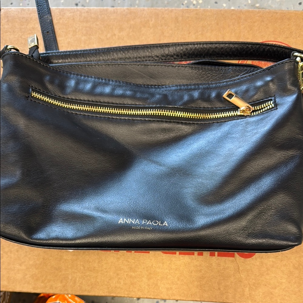 Anna Paola Black Leather Woven Shoulder/crossbody Bag - Picture 2 of 8